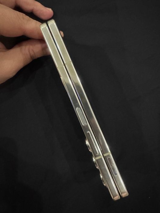 Samsung Galaxy Fold 5 - 512Gb 5G