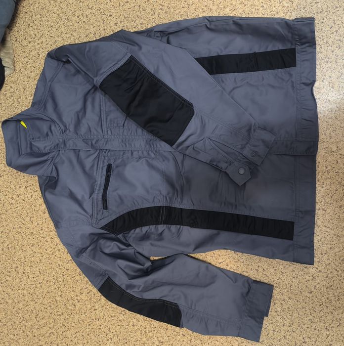 Продам спецодежду