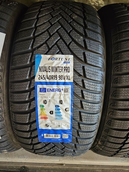 245/40R19 Fortune зимни 2026г.