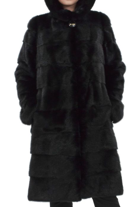 Продам шорковую шубу с капюшоном