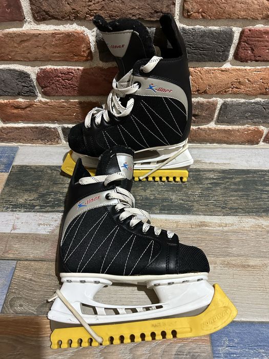 Продам коньки хокейные