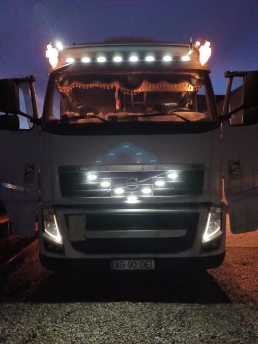 Volvo FH500 EEV + Semiremorca Schmitz