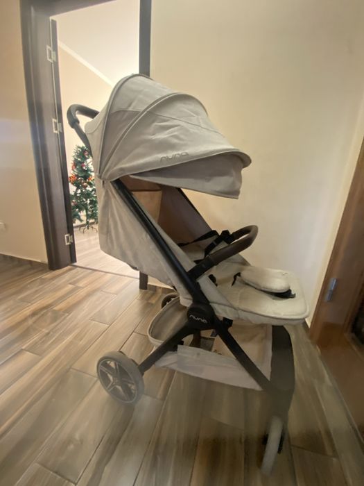 Бибешка количка Nuna Bmw TRVL Lx
