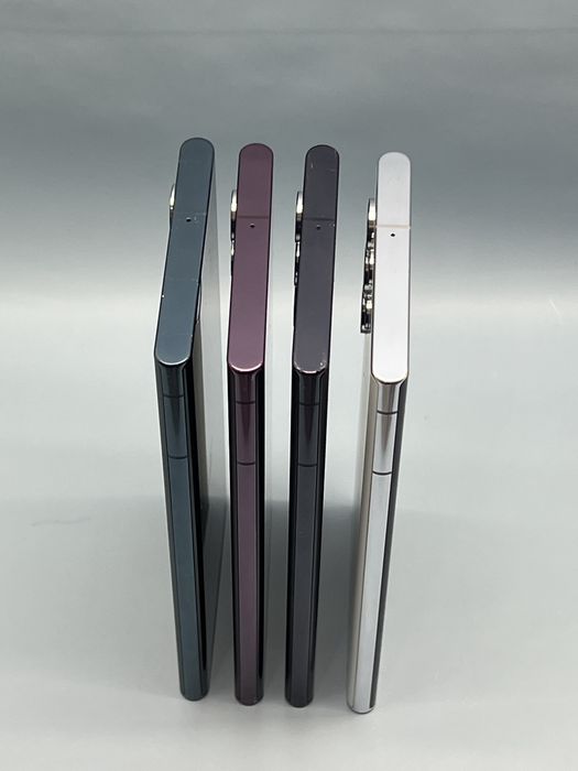 Samsung galaxy S22 Ultra 12/256Gb  original kuk