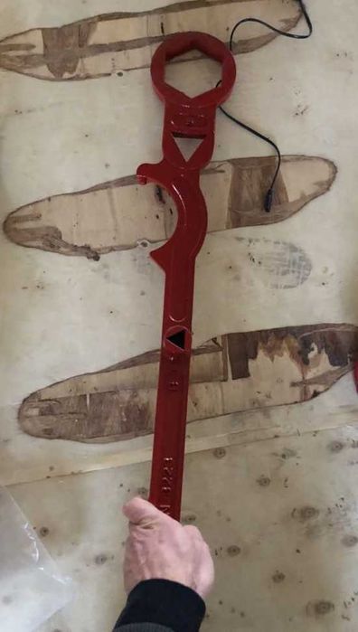 Ключ за надземен хидрант