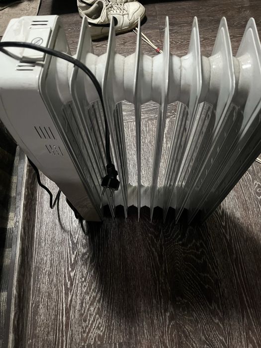 Подрам хорошую батарею