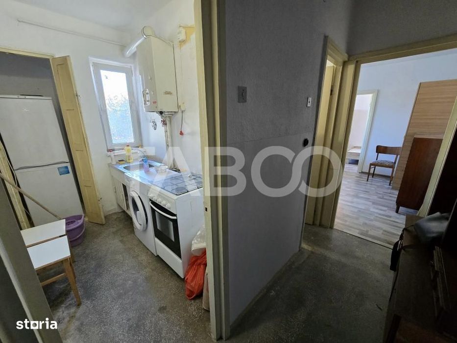 Apartament 2 camere de vanzare cu balcon in zona Ciresica din Sibiu