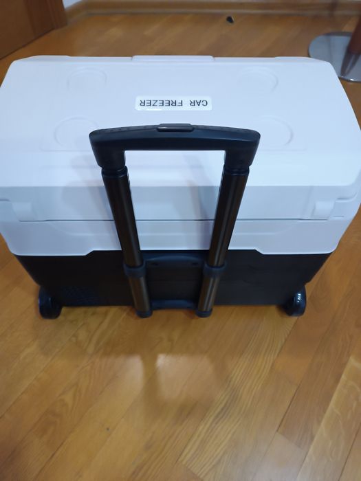 Автохолодильник 40 л. Новый