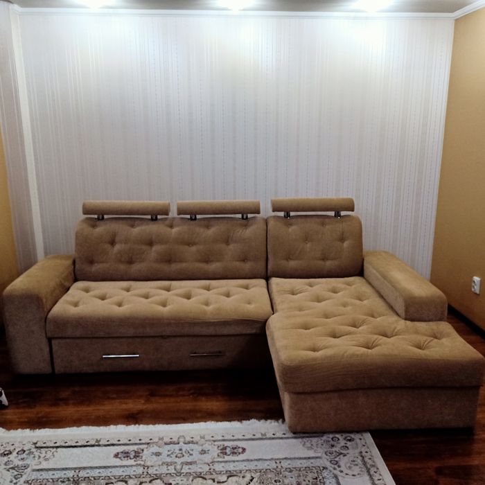 Диван раскладной.