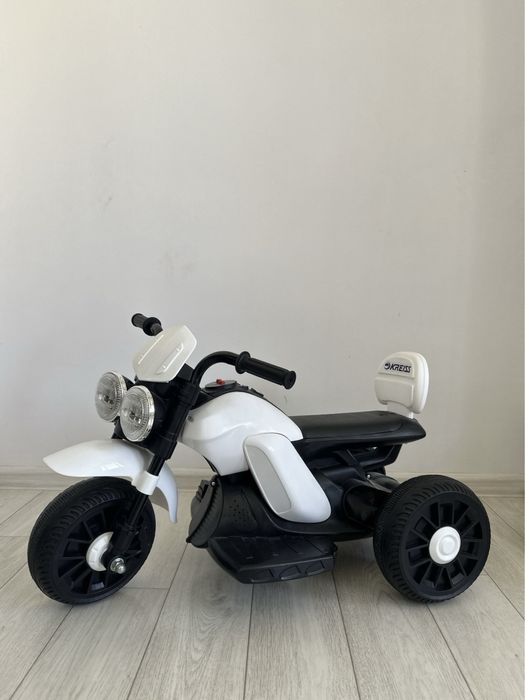 Электромотоцикл для малышей