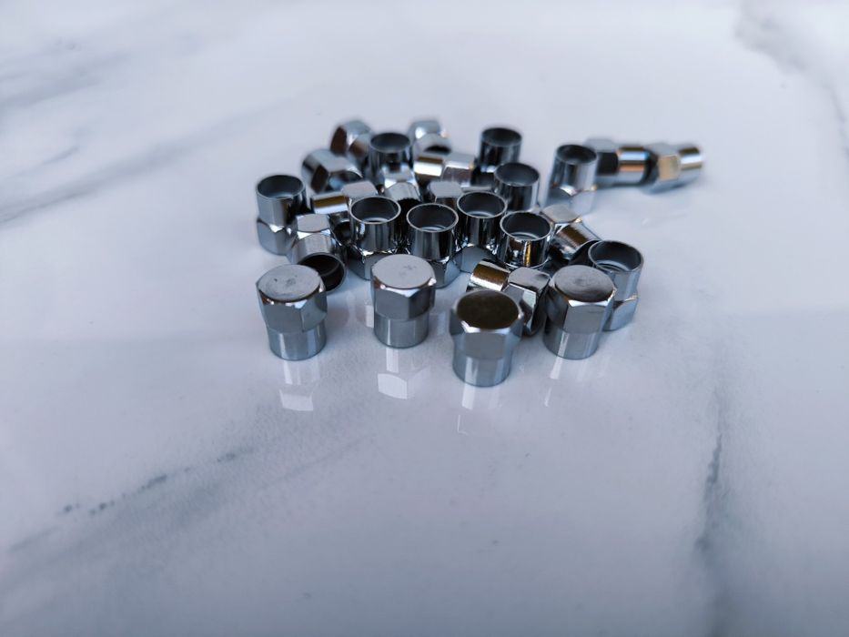 Универсални капачки за вентили