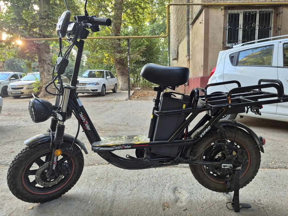 Dash rider skuter dakument xamma narsasi bor