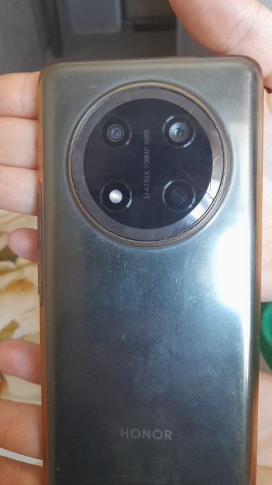 Продам телефон марки HONOR X9c