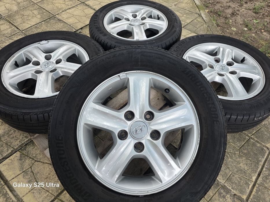 Лети джанти 15ки 5х114.3 Hyundai + летни гуми 185/65/15