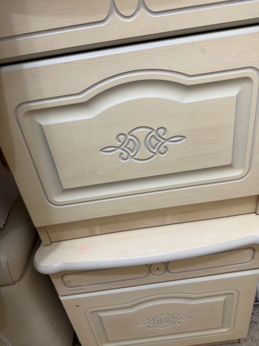 Шкаф , тумба, кровать