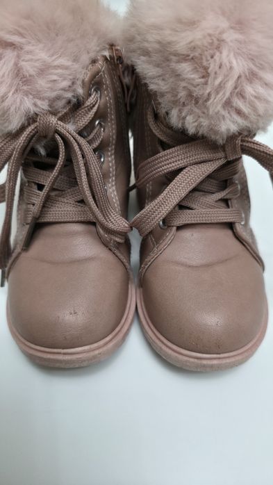Ghete imblanite fete, piele ecologica, marimea 27