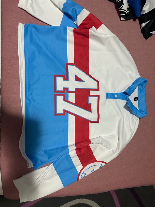 Нова блуза с дълъг ръкав