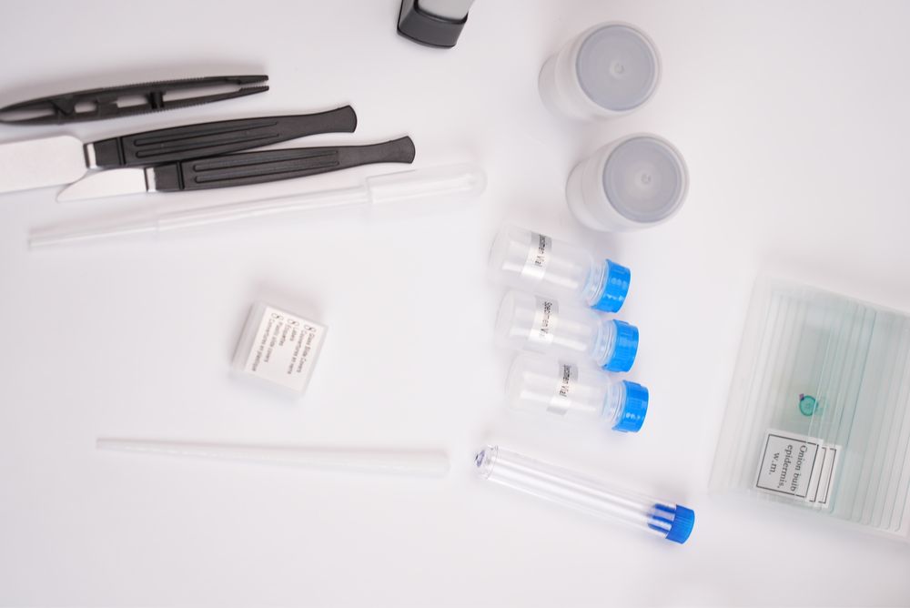 Микроскоп XSP-1406XT в магазине binokli.uz