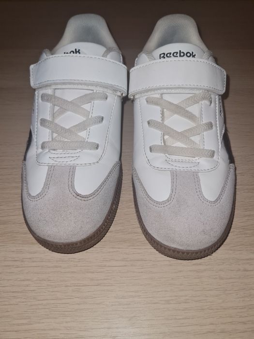 Маратонки Reebok номер 33