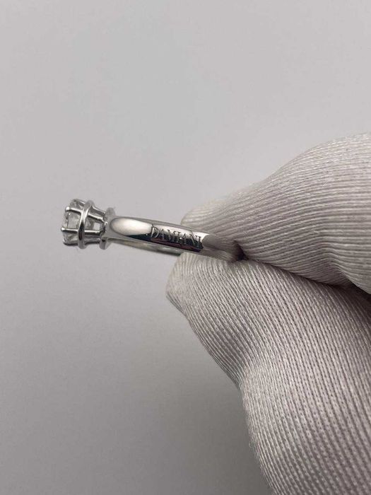 Кольцо помолвочное Damiani
