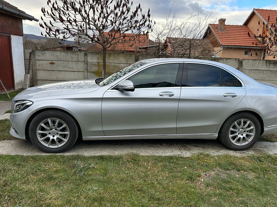 De vanzare Mercedes Benz C220