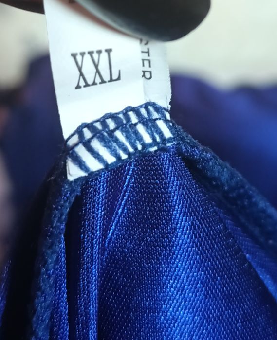 Vând rochie de dama