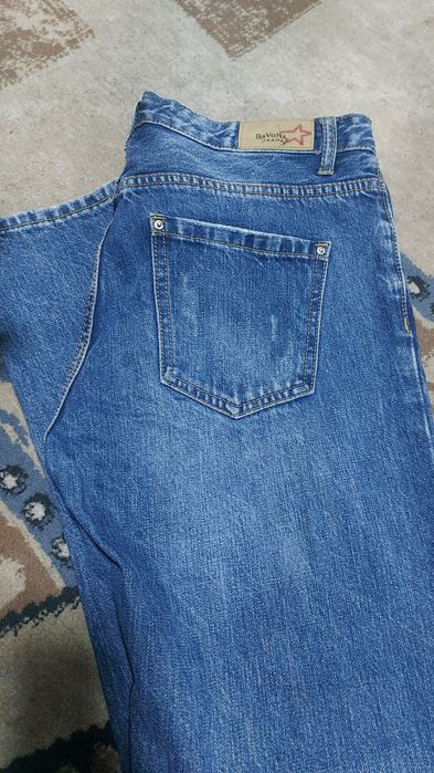 джинсы девушке xs,s