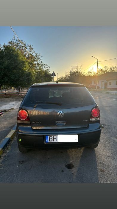 VOLKSWAGEN Polo 2006 — imagine 1