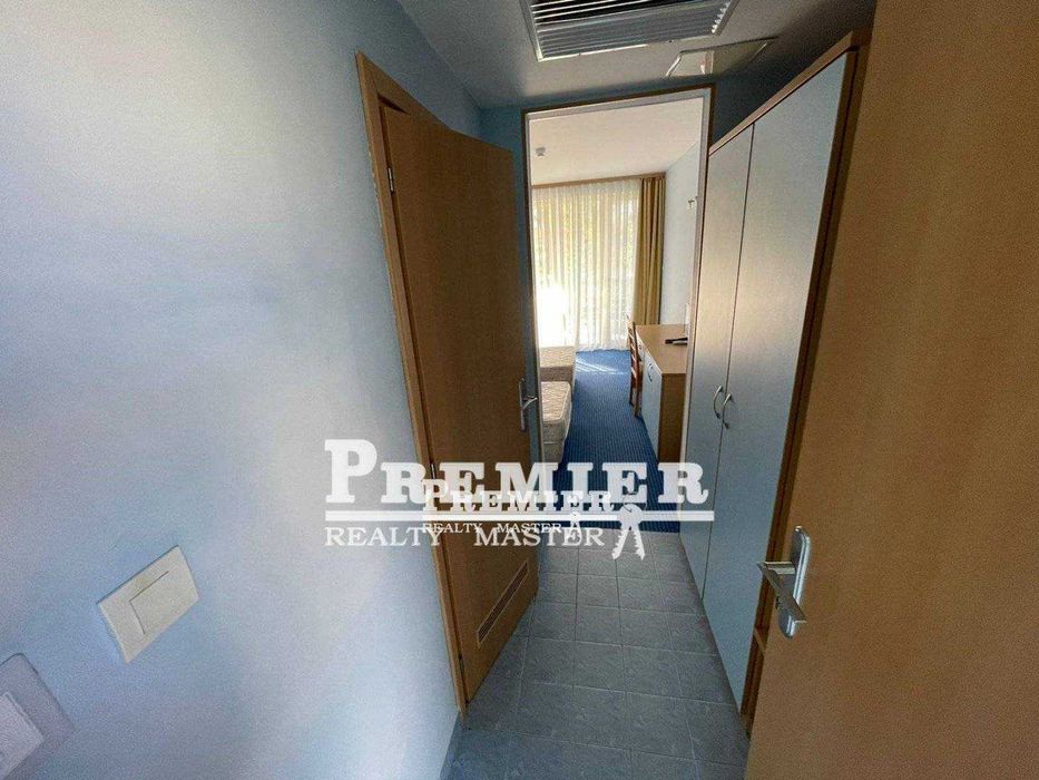 Продава се Двустаен апартамент в к.к. Слънчев бряг - 47 кв.м за 1120 €/кв.м - Снимка #5