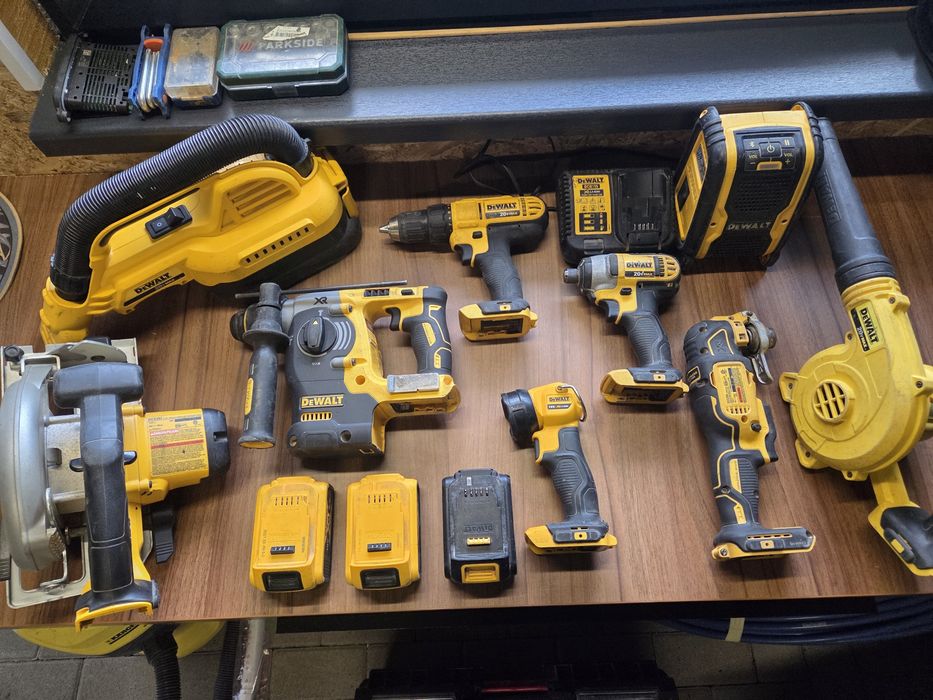 Set scule DEWALT