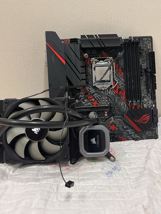 Игровой процессор - I7 9700kf, материнская плата - ASUS ROG Strix B365