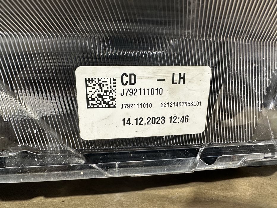 Kia Ceed Л и Д фар