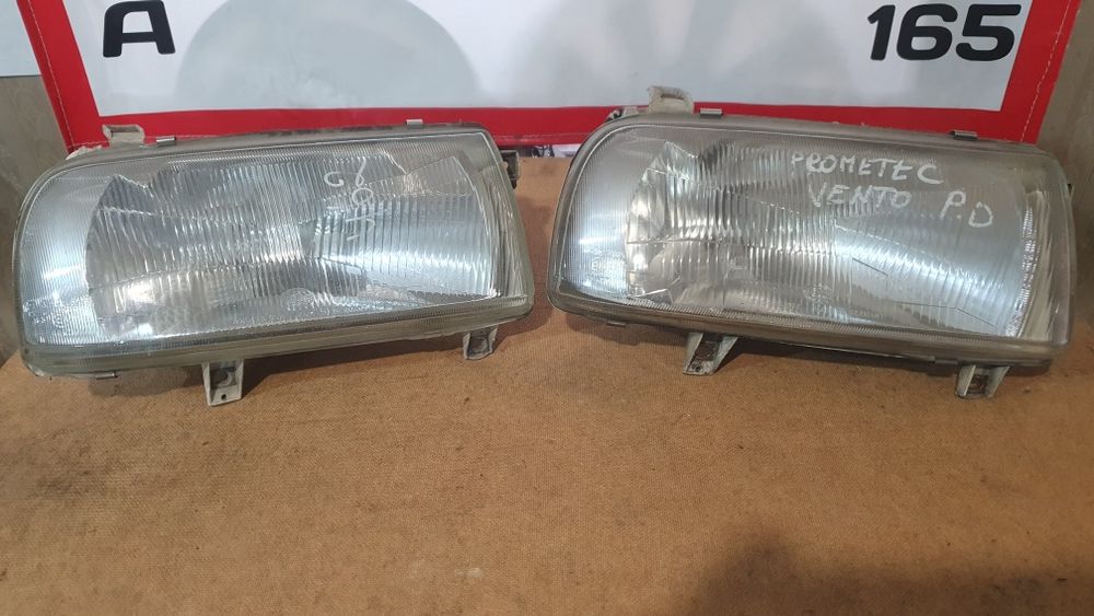 Продам фары правые от WVenta