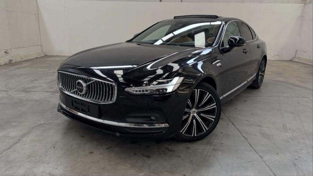 Volvo S90 B5 2022 год