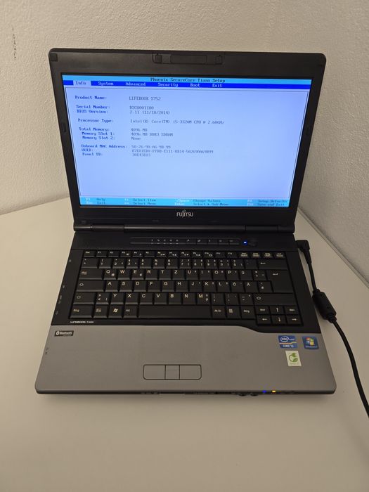 Laptop Fujitsu S752 I5