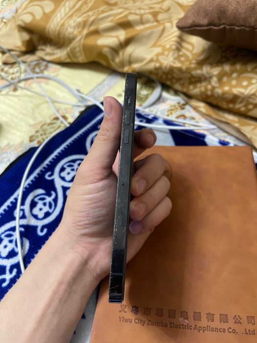 Обменяю Айфон 14 про макс 256г