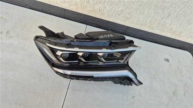 Far stanga DREAPTA bara fata  Kia Sorento Full Led an 2020