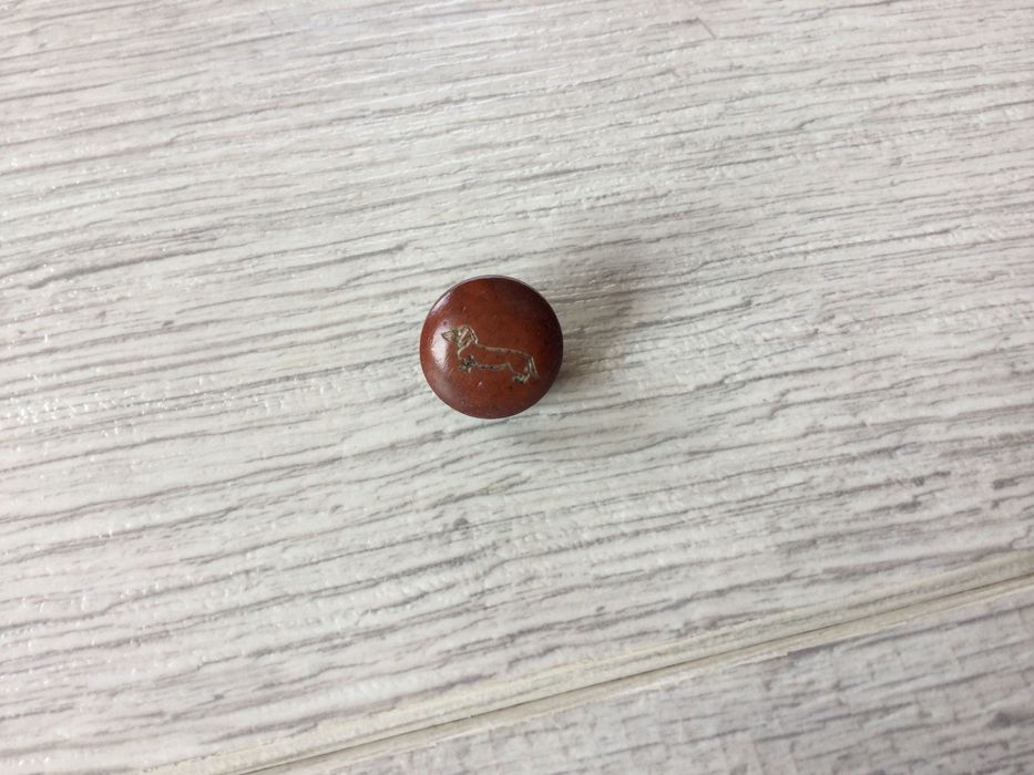 оригинална колекционерска значка на HARMONT and BLAINE куче дакел