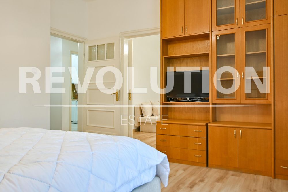 Дава се под наем Двустаен апартамент в София, Център - 62 кв.м за 800 € - Снимка #5