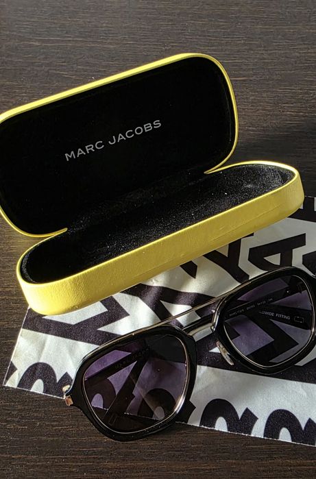 Vând ochelari Marc Jacobs