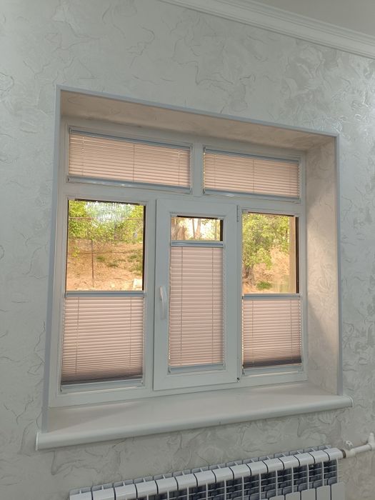 Жалюзи плиссе,горизонталные комбо день и нoч