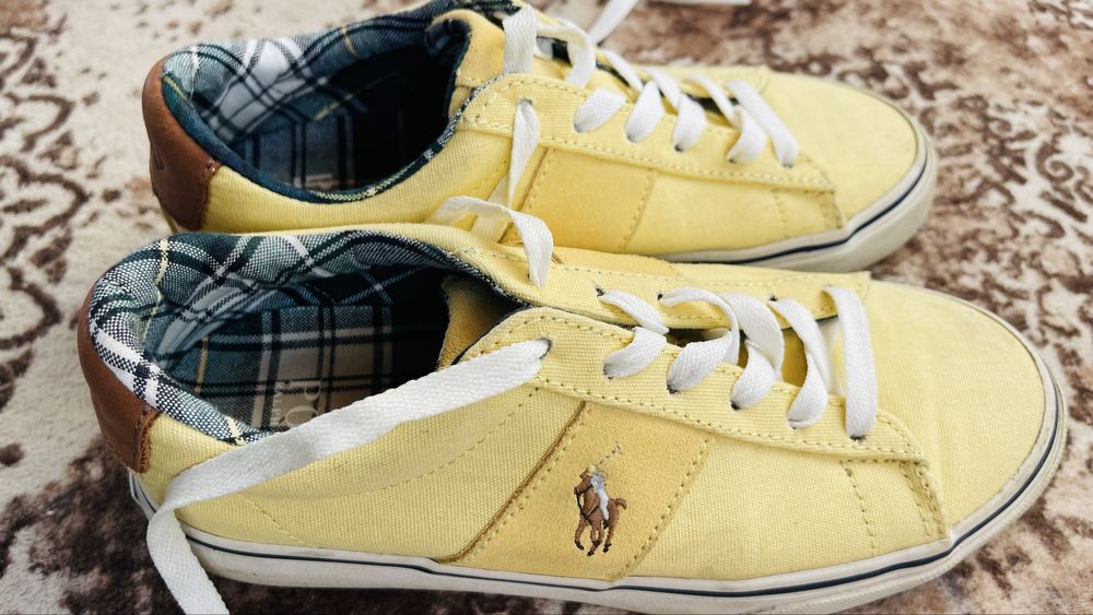 Продават се оригинални POLO