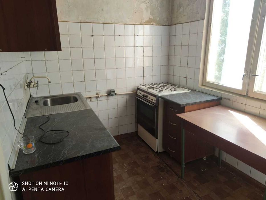 Продаю 3-х комнатная квартира метро БИЙ, Художников