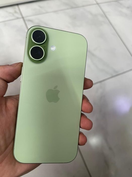 Продам новый IPhone 17(256gb)