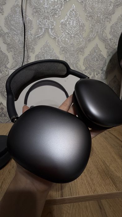 Продам наушники Air pods Max 1 пок