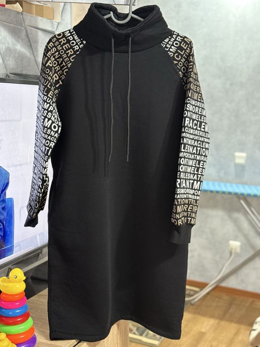 Повседневное спортивное платье