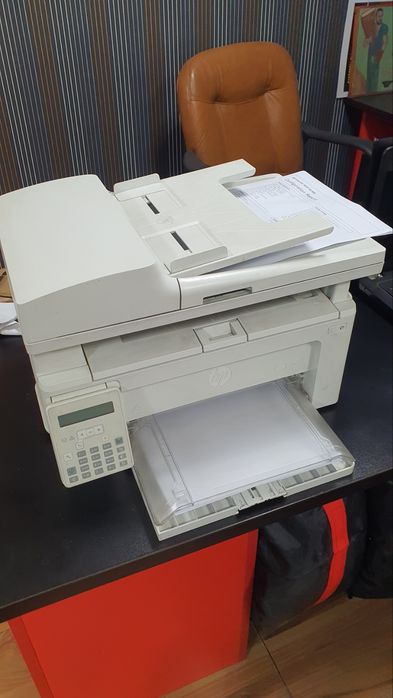 Принтер HP LaserJet Pro MFP M227fdw