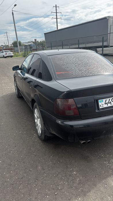 Продам ауди а4, в хорошем состоянии.