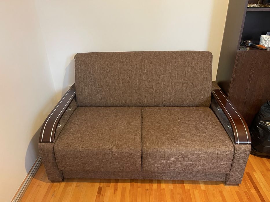 Vand patul extensibil din imagine