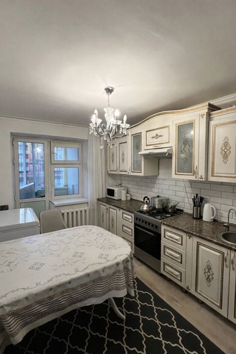 Продам 2 ком квартиру 56,5 м2